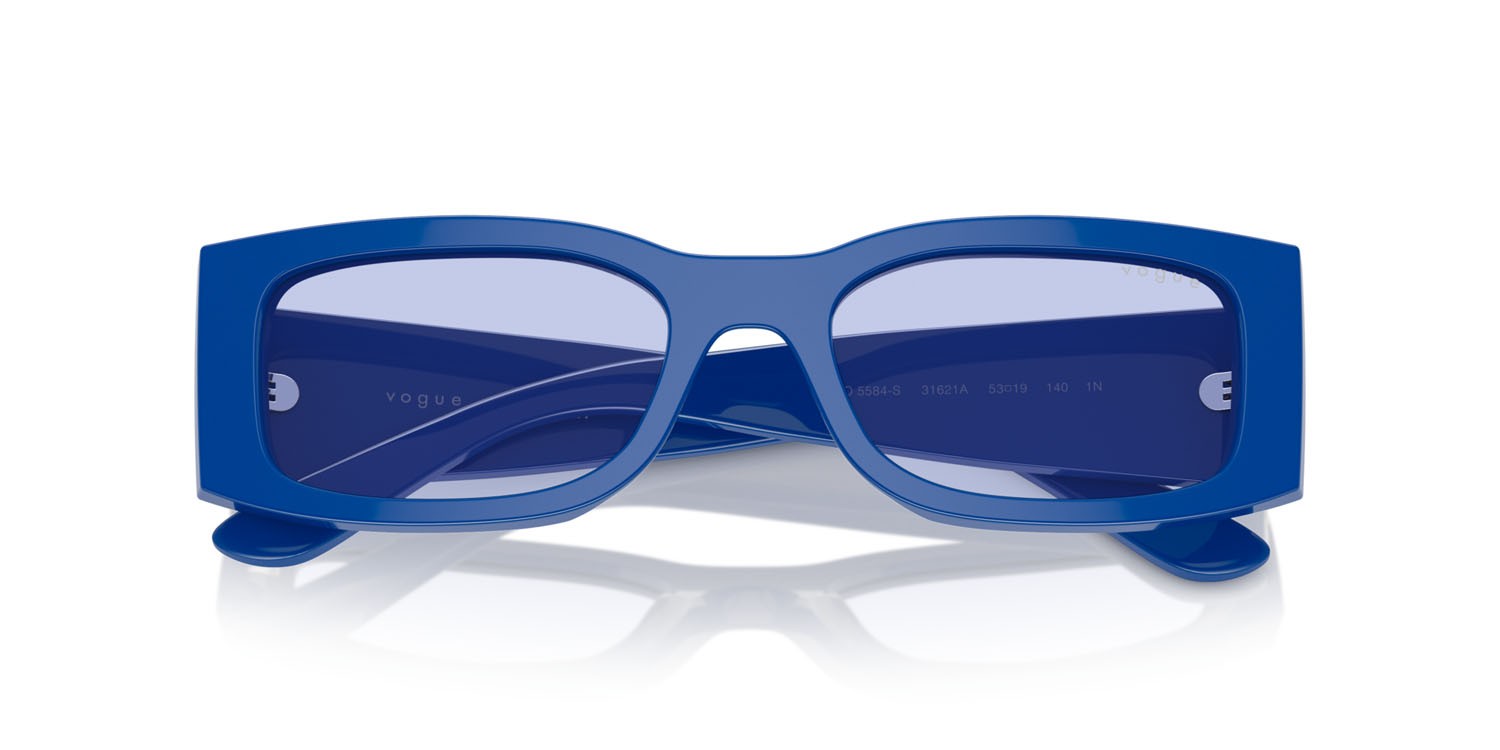 Sunglasses Vogue VO 5584S (31621A) color blu pieno shape rectangle lenses viola