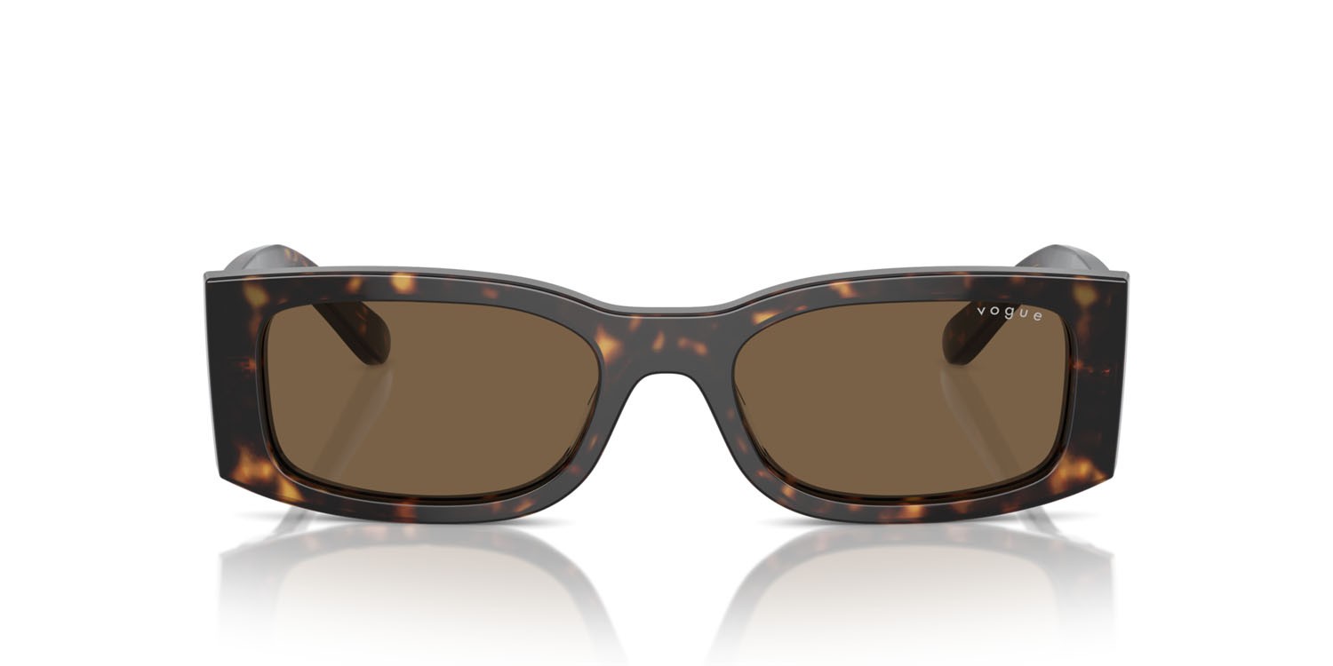 Sunglasses Vogue VO 5584S (W65673) color havana scuro shape rectangle lenses marrone scuro
