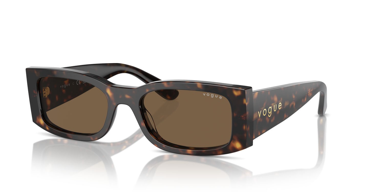 Sunglasses Vogue VO 5584S (W65673) color havana scuro shape rectangle lenses marrone scuro