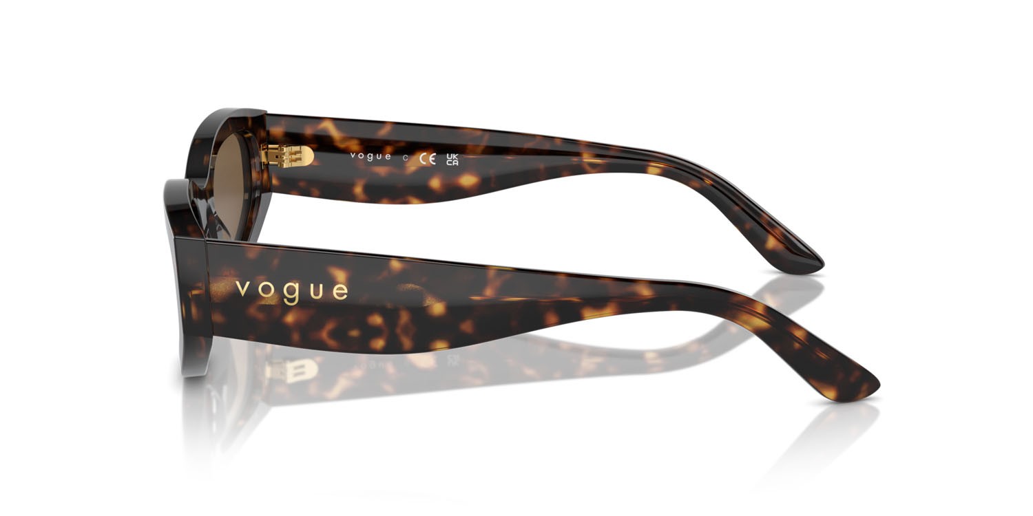 Sunglasses Vogue VO 5585S (W65673) color havana scuro shape irregular lenses marrone scuro