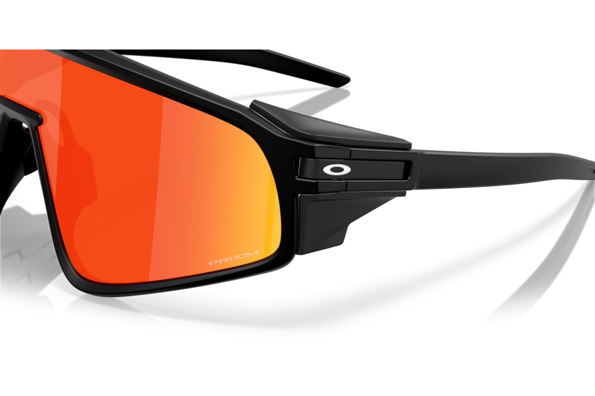 Sunglasses Man Woman Oakley Latch Panel OO 9404 940416