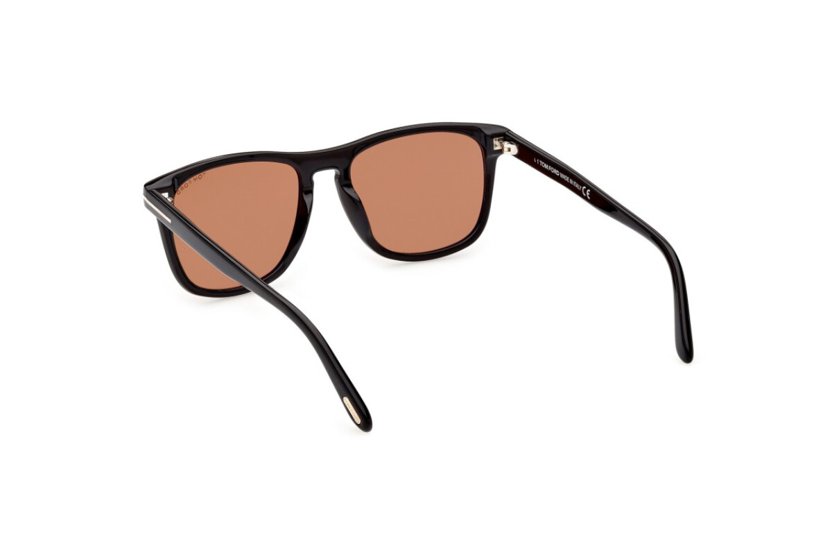Sunglasses Man Tom Ford Gerard-02 FT0930 01E - price: €169.00 | Free