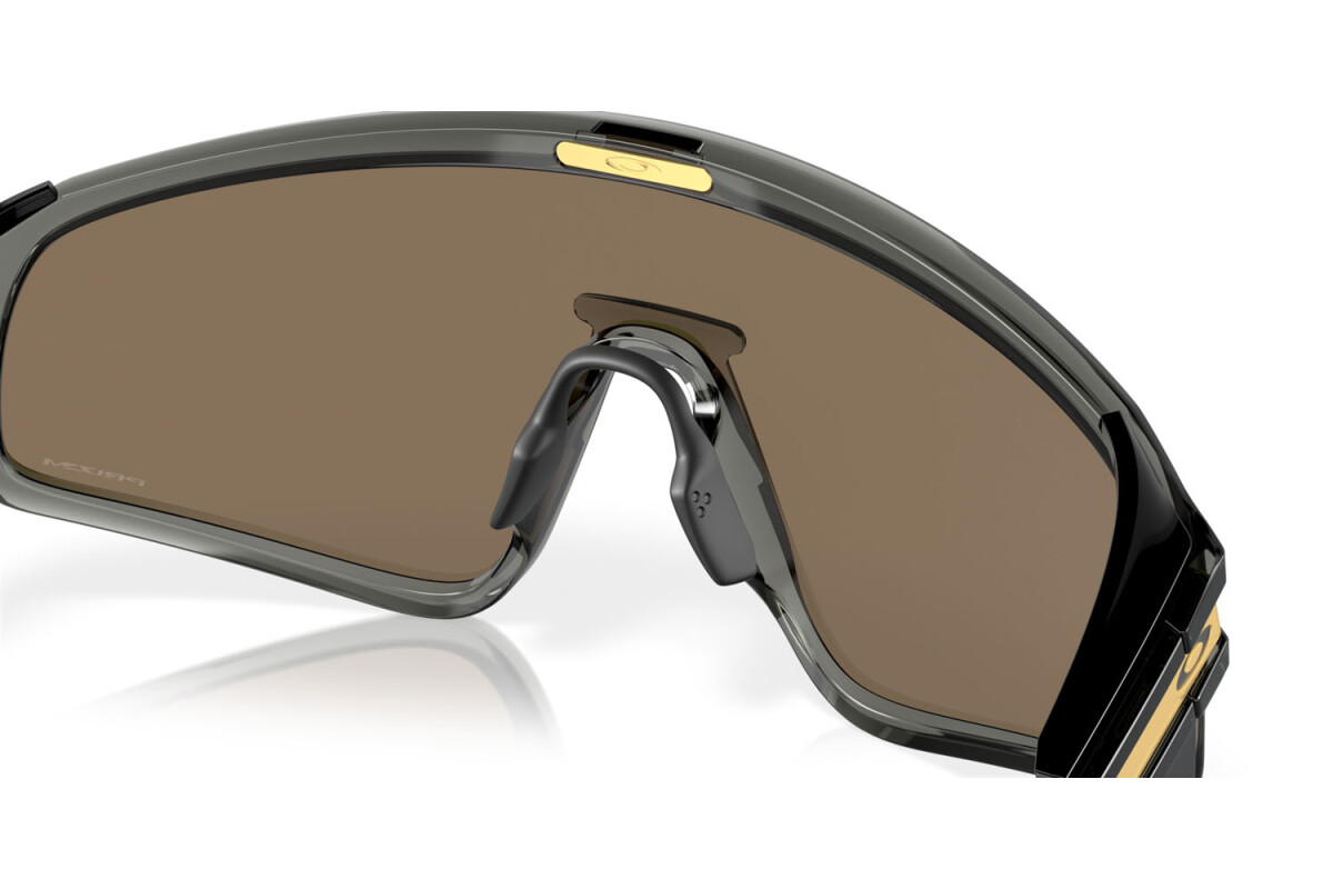 Sunglasses Man Woman Oakley Latch Panel OO 9404 940405